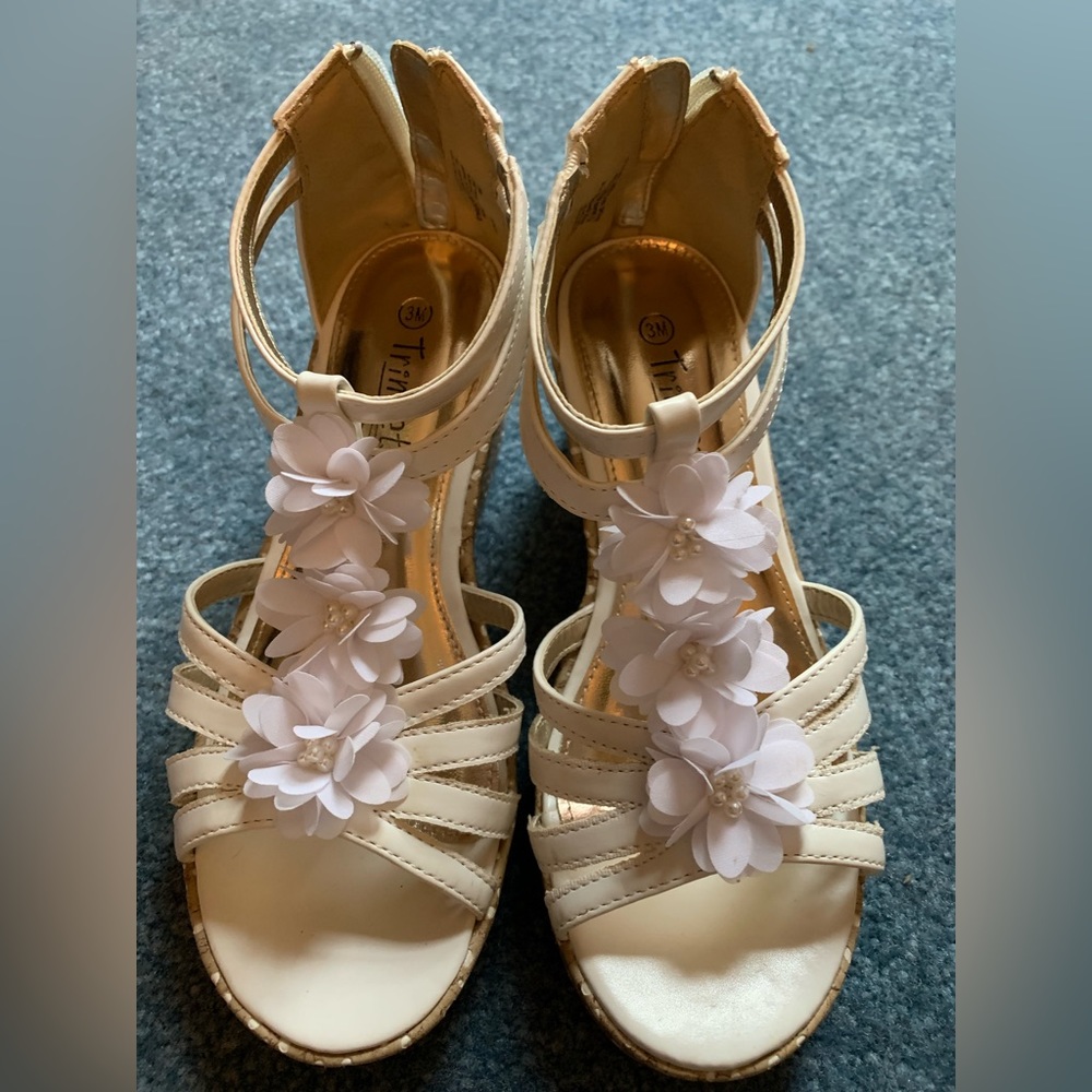 TRINKETS- Size 3